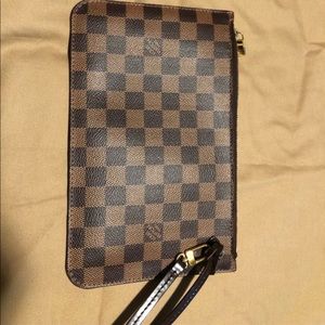 Louis Vuitton Neverfull Damier Ebene Pouchette